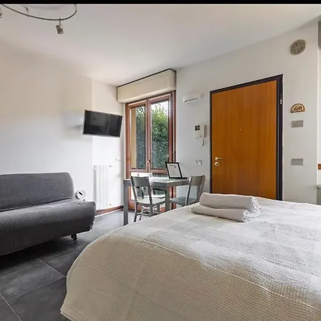 Apartment Monolocale Con Giardino Privato E Cucina Completa
