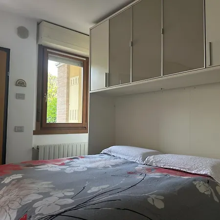 Monolocale Con Giardino Privato E Cucina Completa *